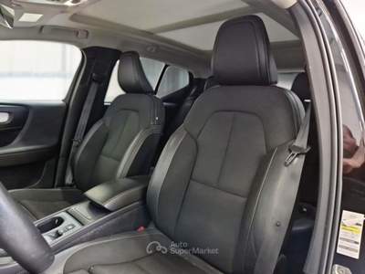 Volvo XC40 VOLVO XC40 D3 AWD GEARTRONIC MOMENTUM SUV usata Casei Gerola