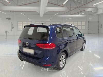 Volkswagen Touran VOLKSWAGEN TOURAN 2.0 TDI SCR BUSINESS DSG MONOVOLUME usata Casei Gerola