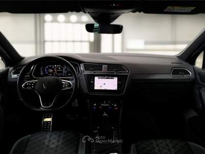 Volkswagen Tiguan VOLKSWAGEN TIGUAN 2.0 TDI SCR 110KW R-LINE DSG SUV usata Casei Gerola