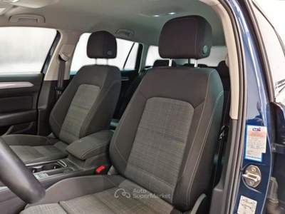 Volkswagen Passat VOLKSWAGEN PASSAT VARIANT 2.0 TDI SCR EVO 110KW BUSINESS DSG STATION WAGON usata Casei Gerola
