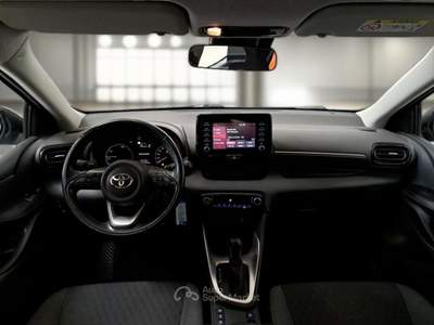 Toyota Yaris TOYOTA YARIS HYBRID BUSINESS MY20 5 PORTE BERLINA usata Casei Gerola