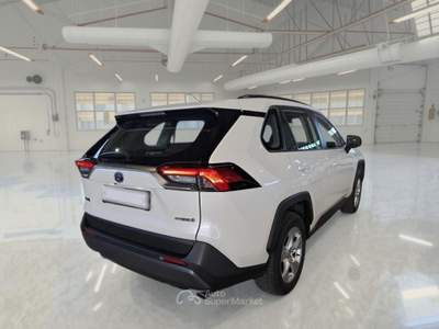 Toyota RAV4 TOYOTA RAV 4 2.5 HV 178CV E-CVT BUSINESS 2WD CROSSOVER usata Roma