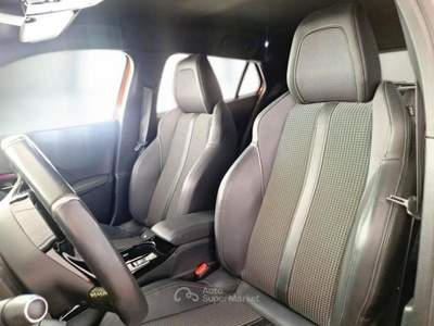 Peugeot 2008 PEUGEOT 2008 PURETECH 130 GT S/S CROSSOVER usata Verona