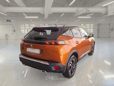 Peugeot 2008 PEUGEOT 2008 PURETECH 130 GT S/S CROSSOVER usata Verona