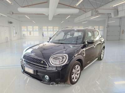 MINI Cooper MINI COOPER SE COUNTRYMAN ALL4 BUSINESS AUTOM. 5 PORTE BERLINA usata Verona
