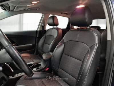 Kia Niro KIA NIRO 1.6 HEV GDI STYLE DCT 5 PORTE BERLINA usata Casei Gerola