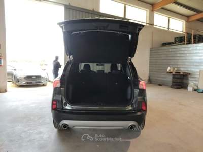 Ford Kuga FORD KUGA 1.5 ECOBLUE 120 CV 2WD TITANIUM BUSINESS AUTO SUV usata Pozzuoli