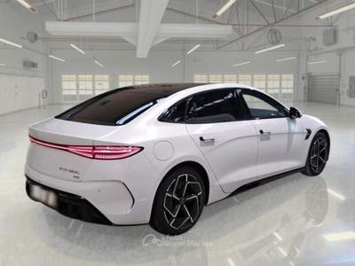 BYD Seal BYD SEAL 82,50 KWH EXCELLENCE AWD 4 PORTE BERLINA usata Verona