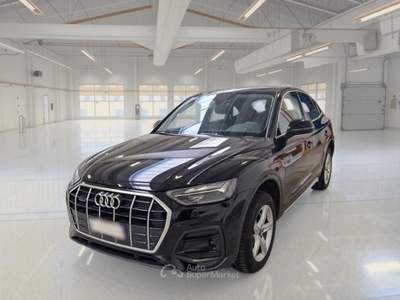 Audi Q5 AUDI Q5 SPORTBACK 40 TDI MHEV BUSINESS ADVANCED QUATTRO S TRONIC SUV usata Casei Gerola