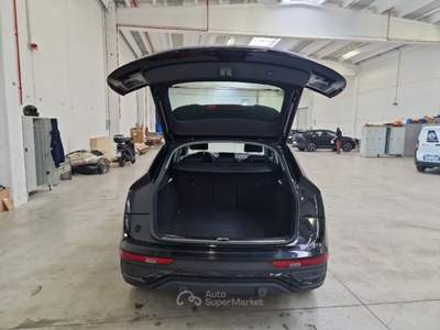 Audi Q5 AUDI Q5 SPORTBACK 40 TDI MHEV BUSINESS ADVANCED QUATTRO S TRONIC SUV usata Casei Gerola
