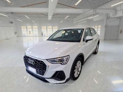 Audi Q3 AUDI Q3 SPORTBACK 35 TDI S TRONIC BUSINESS PLUS SUV usata Bari