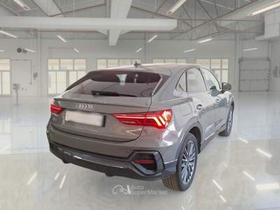 Audi Q3 AUDI Q3 SPORTBACK 35 TDI S TRONIC BUSINESS PLUS SUV usata Verona