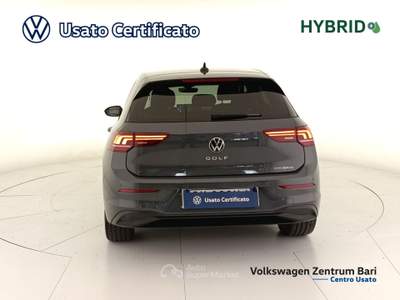 Volkswagen Golf 1.5 tsi ehybrid edition plus 204cv dsg Grigio usata Bari