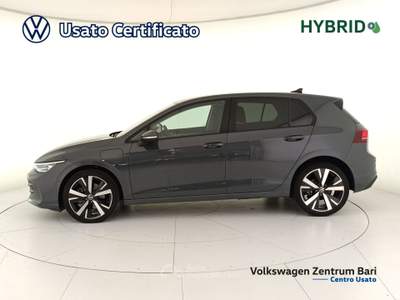 Volkswagen Golf 1.5 tsi ehybrid edition plus 204cv dsg Grigio usata Bari