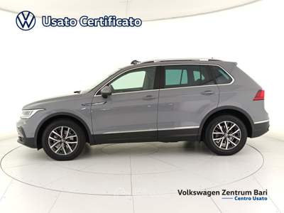 Volkswagen Tiguan 2.0 tdi life 150cv dsg Grigio usata Bari