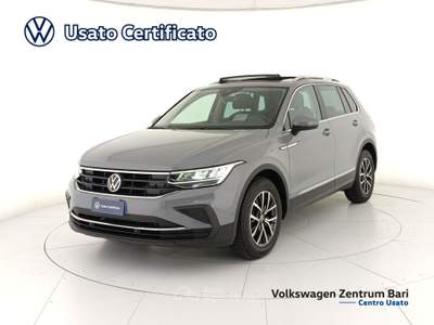 Volkswagen Tiguan 2.0 tdi life 150cv dsg Grigio usata Bari