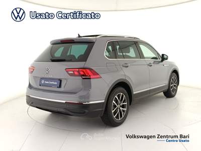 Volkswagen Tiguan 2.0 tdi life 150cv dsg Grigio usata Bari
