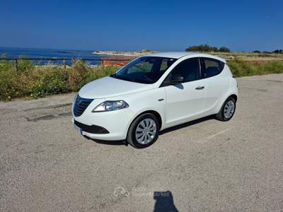 Lancia Ypsilon Lancia ypsilon 1.2 69 cv benzina usata Molfetta