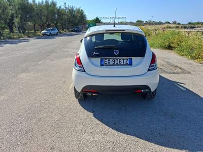 Lancia Ypsilon Lancia ypsilon 1.2 69 cv benzina usata Molfetta