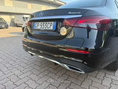 Mercedes-Benz Classe E Mercedes-Benz E 300 de Auto EQ-Power Premium Plus Nero usata Pistoia