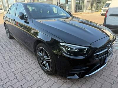 Mercedes-Benz Classe E Mercedes-Benz E 300 de Auto EQ-Power Premium Plus Nero usata Pistoia