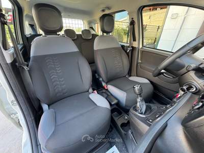 Fiat Panda 1,3 MJT 16v LOUNGE 95cv s&s Bianco usata Cerignola