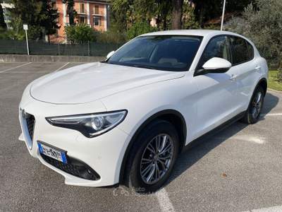 Alfa Romeo Stelvio NEW CINGHIA DISTRIBUZIONE - TAGLIANDO - OLIO CAMBIO Bianco usata Riva del Garda
