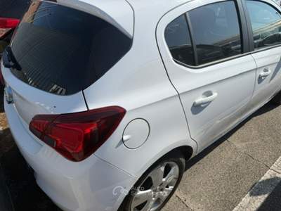 Opel Corsa Opel Corsa 5p 1.4 Advance Gpl Tech 90cv Bianco usata Pistoia