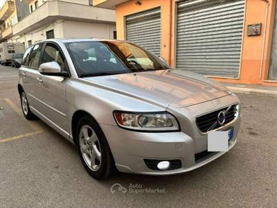 Volvo V50 Bellissima Argento usata Lucera