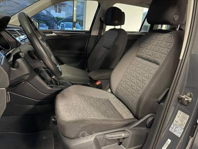 Volkswagen Tiguan 2.0 tdi Life 150cv dsg Grigio usata Ponte San Nicolò