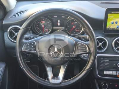 Mercedes-Benz Classe A MERCEDES A 180 d Automatic Sport Grigio usata Aprilia