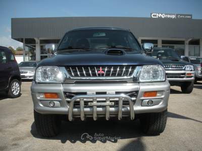 Mitsubishi L200 AMERICAN STYLE Blu/Azzurro usata Frosinone