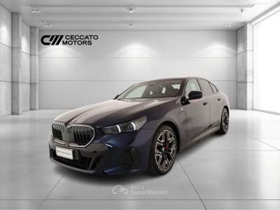 BMW Serie 5 550e 550 e M Sport Pro xDrive Steptronic Blu/Azzurro usata Padova