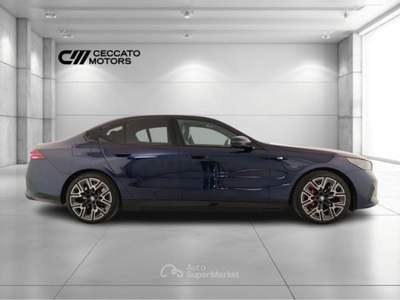 BMW Serie 5 550e 550 e M Sport Pro xDrive Steptronic Blu/Azzurro usata Padova