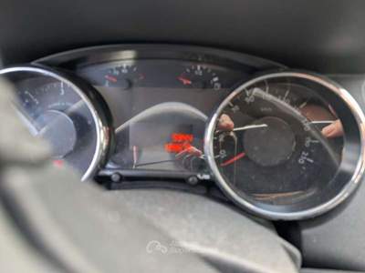 Peugeot 5008 BlueHDi 120 S&S Business Grigio usata Pieve di Cento
