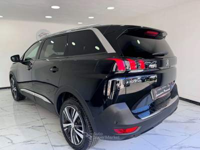 Peugeot 5008 5008  2023 1.5 bluehdi Allure Pack s-PREZZO REALE -GARANTITA Nero usata Roma