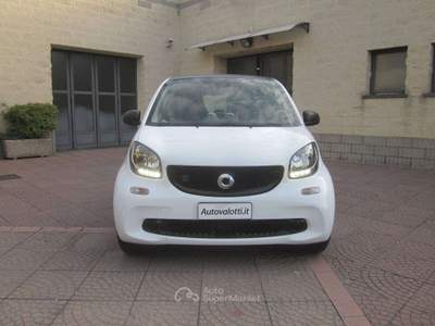 Smart ForTwo EQ Passion my19 ELETTRICA Bianco usata Brescia