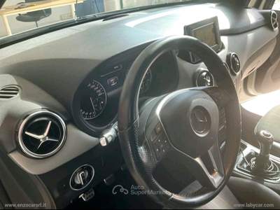 Mercedes-Benz Classe B B 180 CDI Business Bianco usata Ascoli Satriano