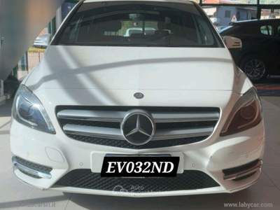 Mercedes-Benz Classe B B 180 CDI Business Bianco usata Ascoli Satriano