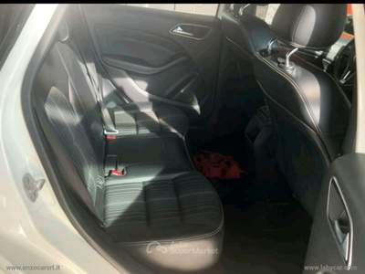 Mercedes-Benz Classe B B 180 CDI Business Bianco usata Ascoli Satriano