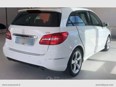 Mercedes-Benz Classe B B 180 CDI Business Bianco usata Ascoli Satriano