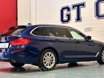 BMW Serie 5 520d 520 d aut. Touring luxury *TUTTA TAGLIANDATA BMW * Blu/Azzurro usata Inzago