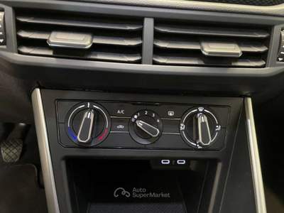 Volkswagen Taigo 1.0 TSI Life 5P Manuale * OK NEOPATENTATI * Argento usata Andalo Valtellino
