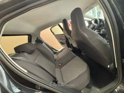 Volkswagen up! METANO **64.000 KM *** Nero usata Gravina in Puglia