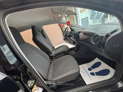 Volkswagen up! METANO **64.000 KM *** Nero usata Gravina in Puglia