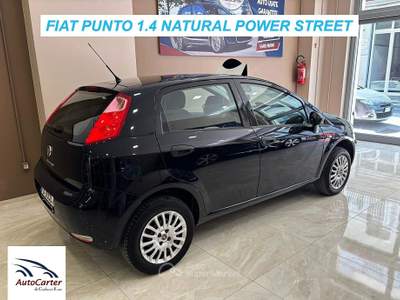 Fiat Punto 1.4 80CV **METANO** SOLI 11.000 KM Nero usata Gravina in Puglia