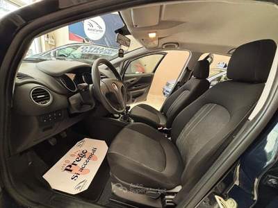 Fiat Punto 1.4 80CV **METANO** SOLI 11.000 KM Nero usata Gravina in Puglia