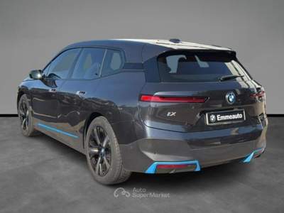 BMW iX xDrive 40 Grigio usata LECCE