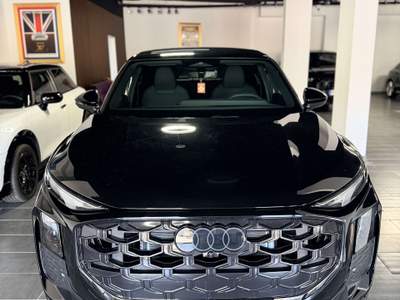 Audi Q3 Sportback 2.0 tdi S line edition 150cv s-tronic Nero usata Curti