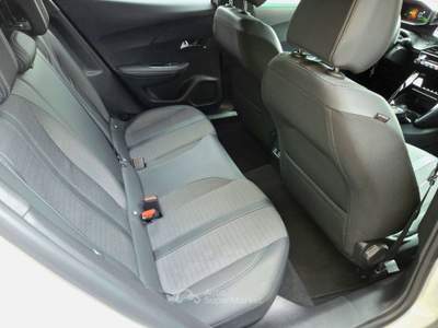 Peugeot 2008 2008 II 2020 1.5 bluehdi Allure Pack s Bianco usata Volla